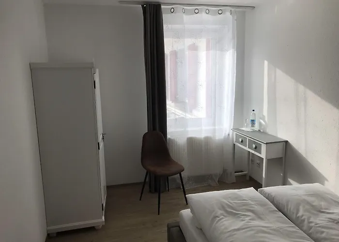 Braeuhaeusle Hotel 3*